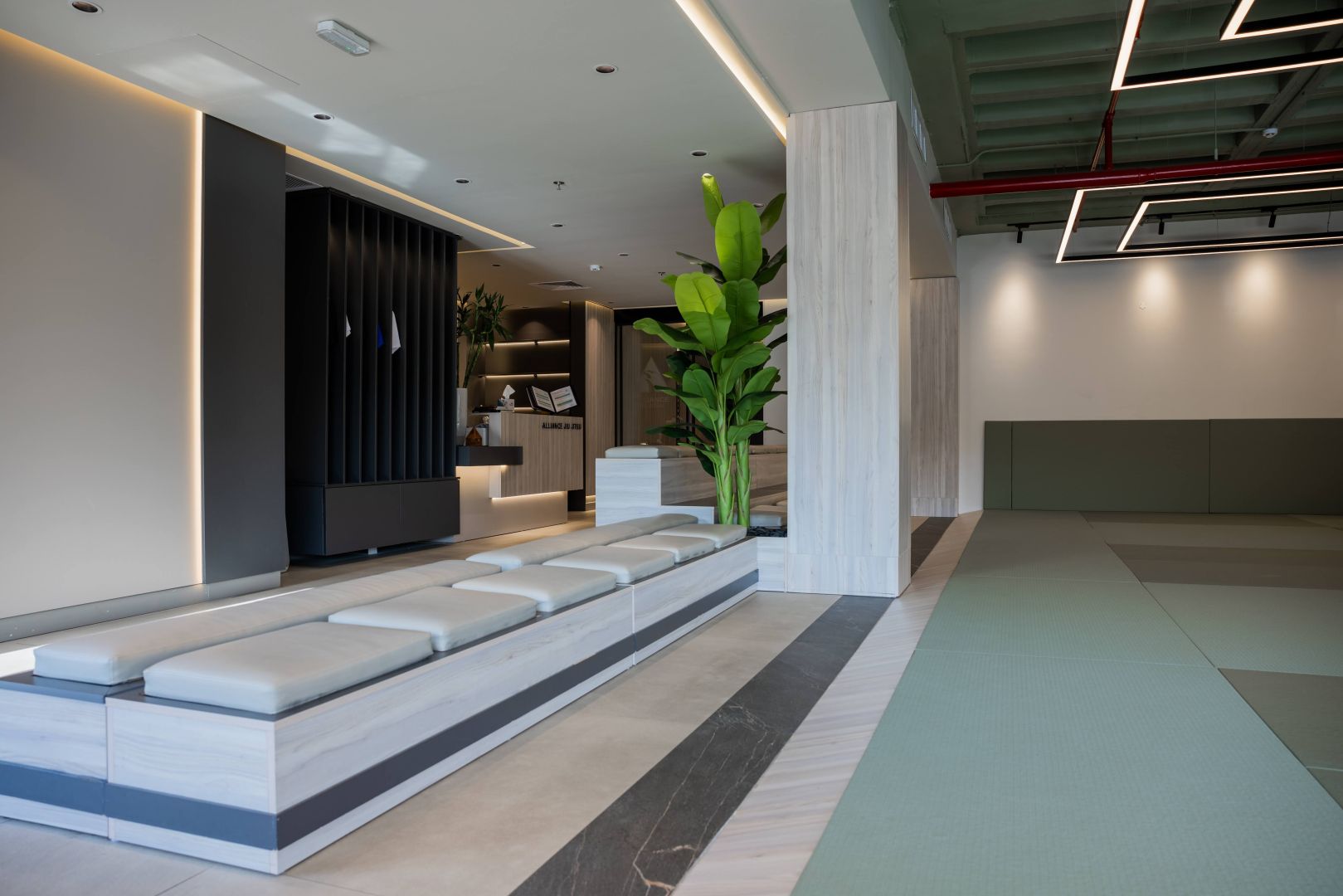 Alliance Kuwait facility with mats and seating